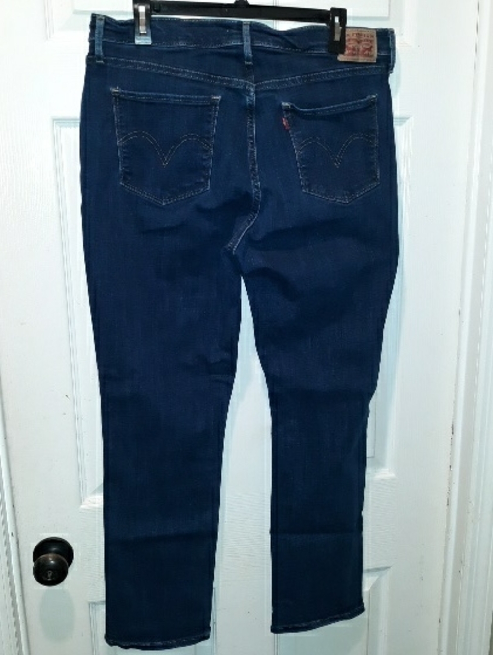 Levi Strauss & Co. "Classic Straight" Jean